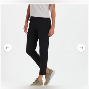 Vuori Women's Miles Ankle pant - Dark Blue
